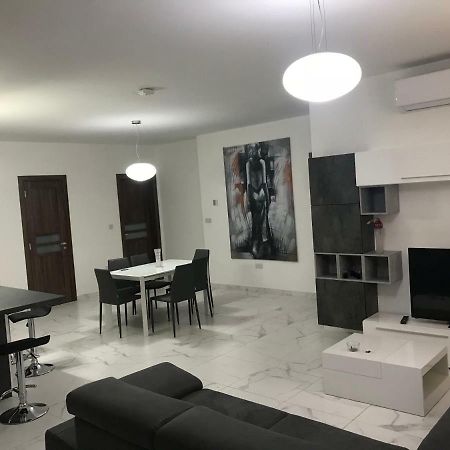 Maisonette Barok Zabbar Exterior photo